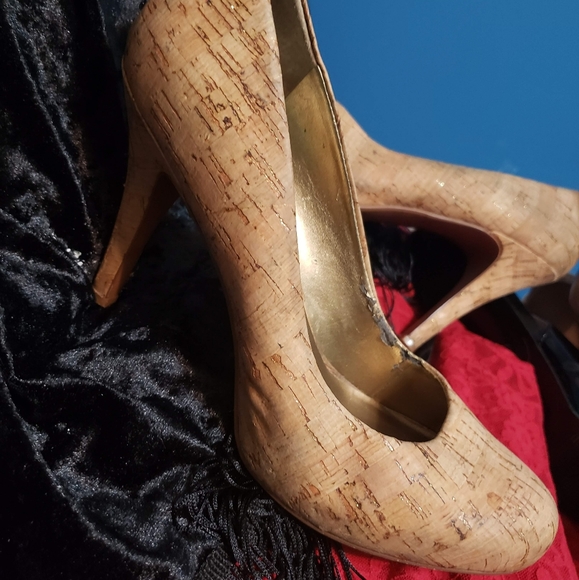 Ladies Heals - Picture 4 of 7